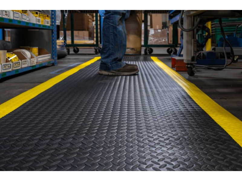 Notrax Diamond Sof-Tred™ Dyna-Shield® Anti-Fatigue Floor Mats 419 Series