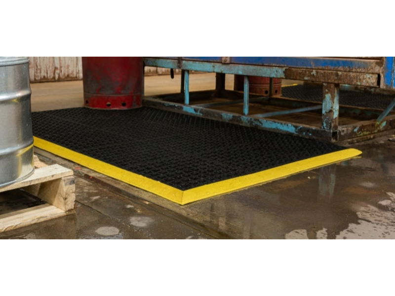 Notrax Sure Step Drainage Anti Fatigue Floor Mats 514 Series