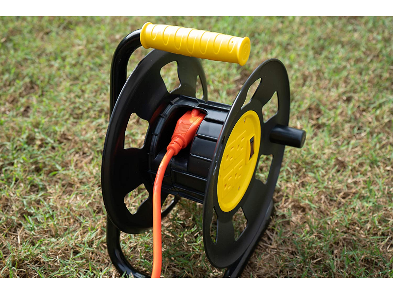 Woods Designers Edge Extension Cord Storage Reel With MultiOutlet Adapter