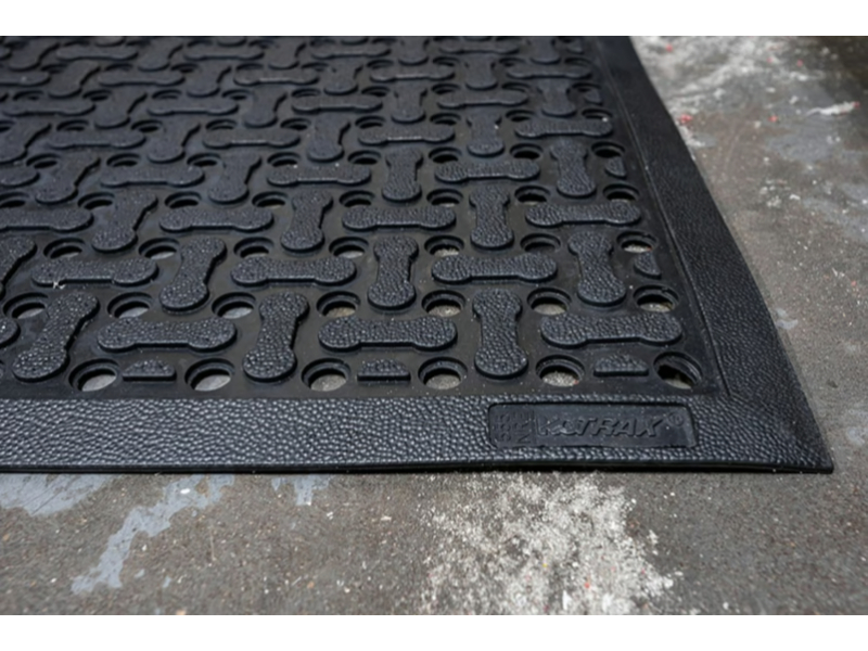 Notrax Superflow XT ESD 2 ft. x 3 ft. Black ESD Floor Mat Rubber Mat Drainage (555S0023BL)