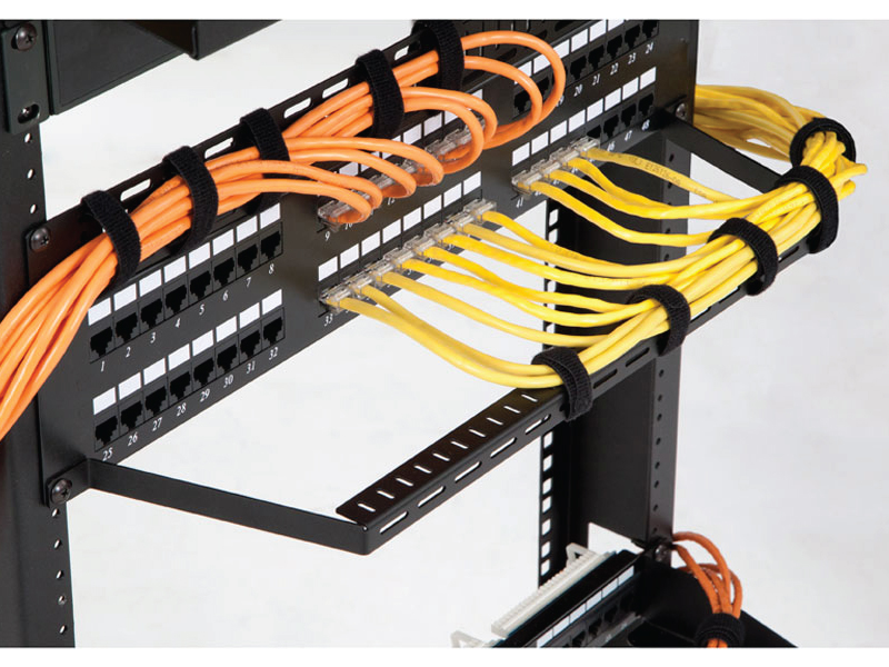 Flanged Lacing Bar Cable Manager