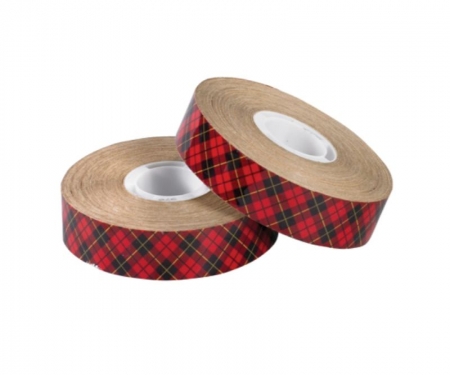 3Mᅠ976 Adhesive Transfer Tape - 2 Mil - 1/4 3Mᅠ976 Adhesive Transfer Tape - 2 Mil - 1/4