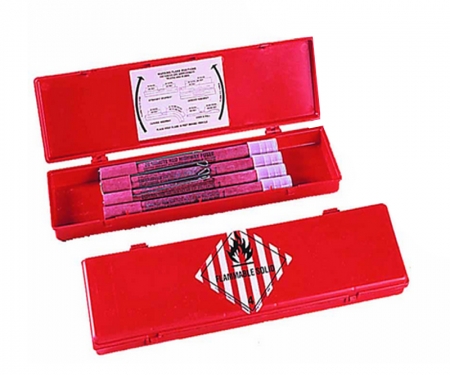 six pack of road flares in carrying case. ideal for motorists. six pack of road flares in carrying case. ideal for motorists.