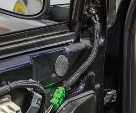 F6 Quiet braided sleeving in use