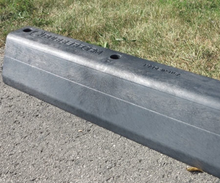 rubberform rubber engineered traffic curb in use