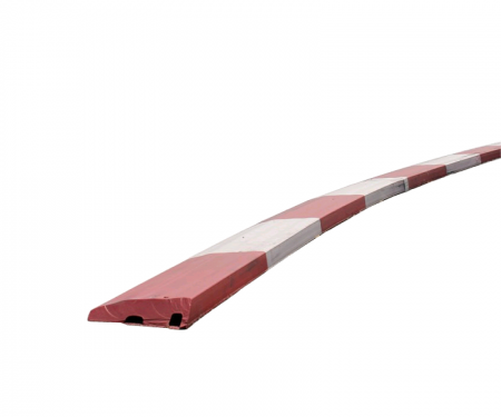 Rubberform red and white rubber race track curbing