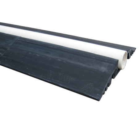 Rubberform black 4 inch pipe ramp Rubberform black 4 inch pipe ramp