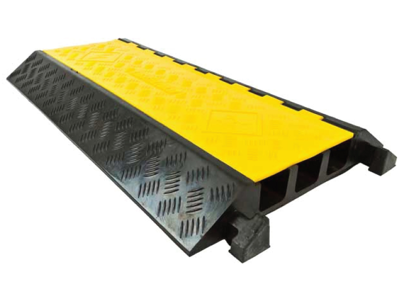 Floor Outdoor Cable Protector for Wire Covers Protection with 3 Channels -  China Cable Protector, Cable Protector Ramp